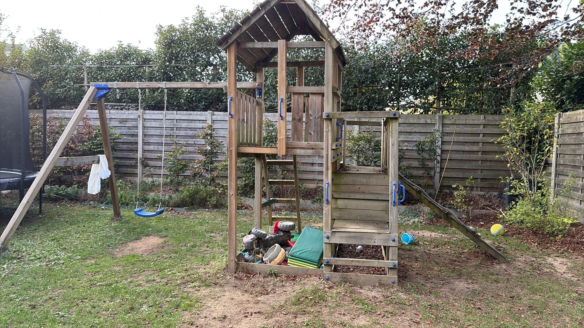 Tuin speelhuisje met schommel, Ophalen, Gebruikt