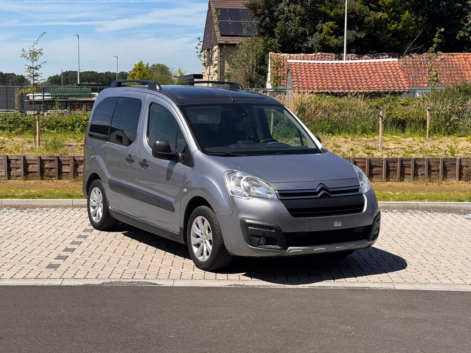 CITROEN BERLINGO MULTISPACE FEEL AUTOMAAT, Auto's, Citroën, Bedrijf, Berlingo, 360° camera, ABS, Airbags, Airconditioning, Bluetooth
