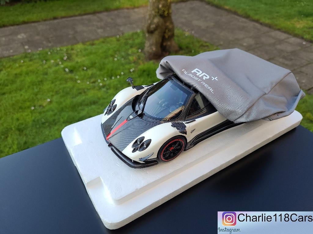 Almost Real 1/18 Pagani Zonda Cinque Roadster Bianco Benny, Enlèvement ou Envoi, Neuf