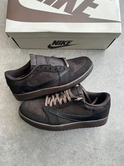 Travis Scott Air Jordan 1 Low - Velvet, Enlèvement