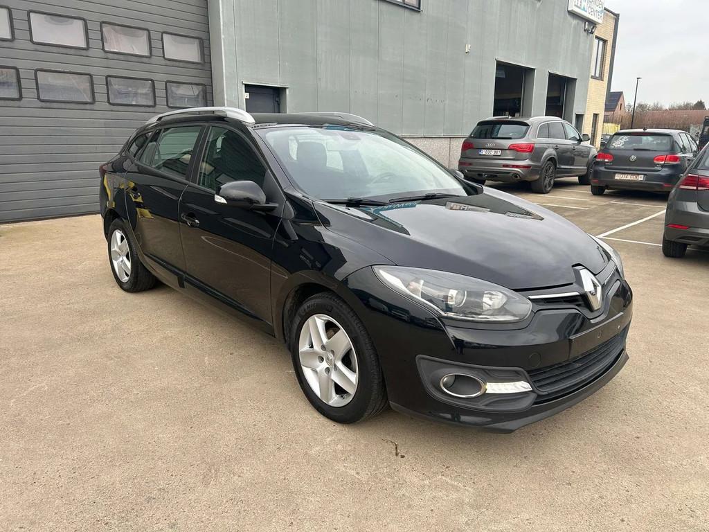Renault Mégane Megane Grandtour ENERGY dCi 110 Start ZIE FO, Auto's, Renault, Stof, Gebruikt, 4 cilinders, Zwart