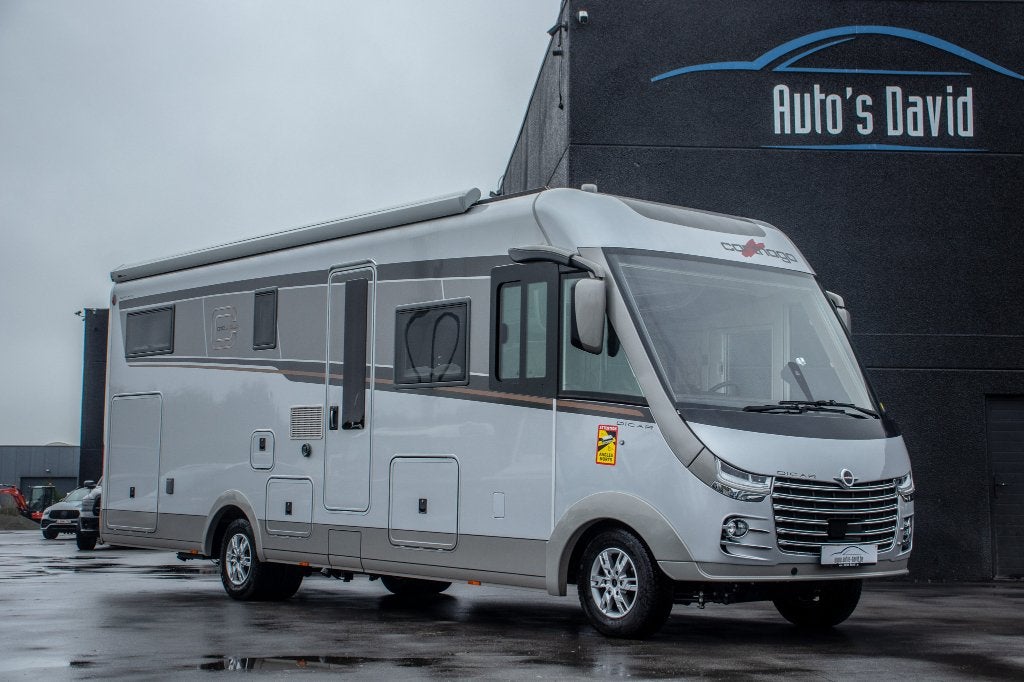 Iveco 3.0d/1 Carthago Chic S-Plus I61 XL LE, Jusqu'à 5, Réfrigérateur, 8 à 9 mètres, Marchepied électrique