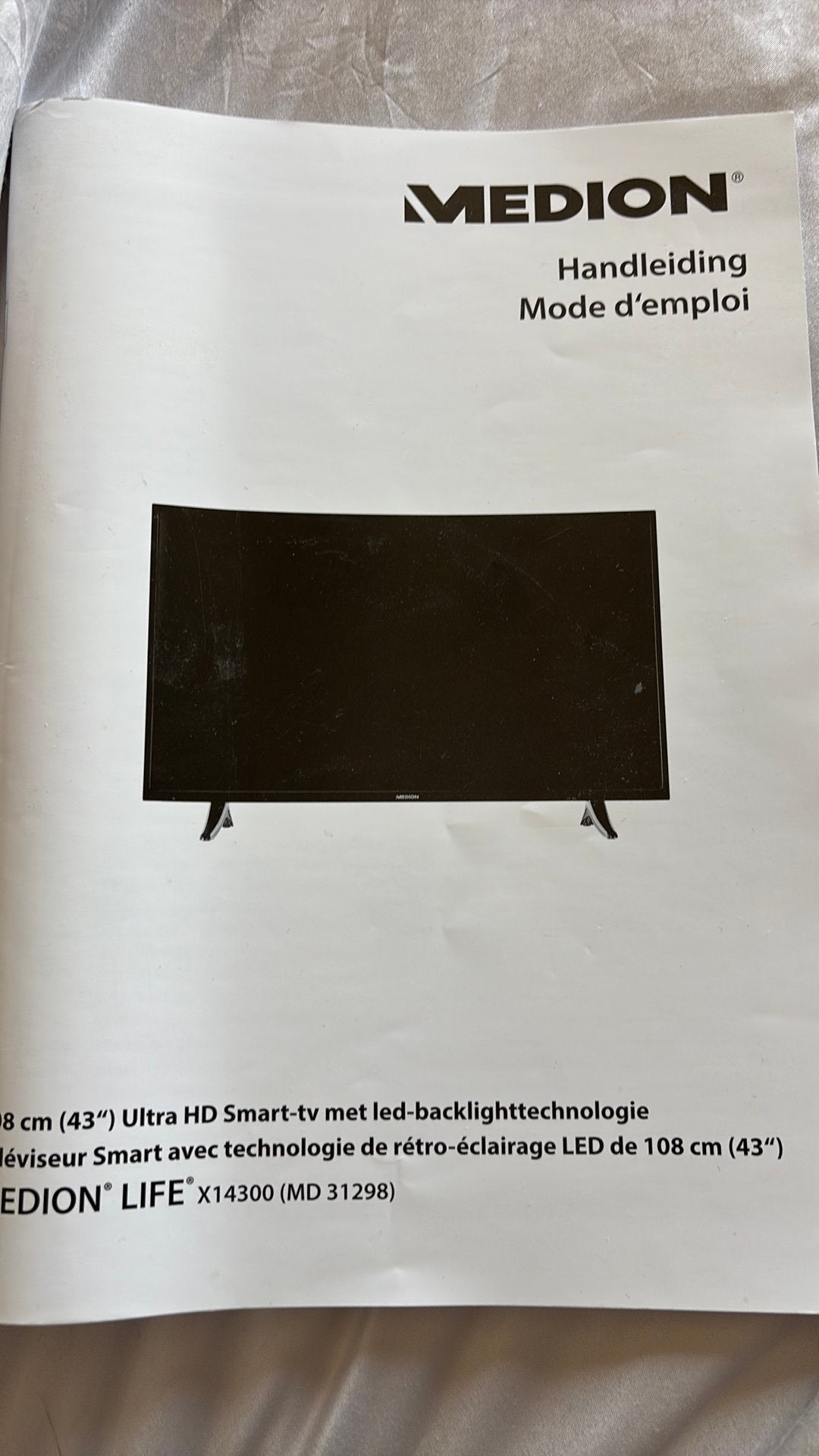 Television Medion 108cm, TV, Hi-fi & Vidéo, Albums photo & Accessoires, Enlèvement, Comme neuf