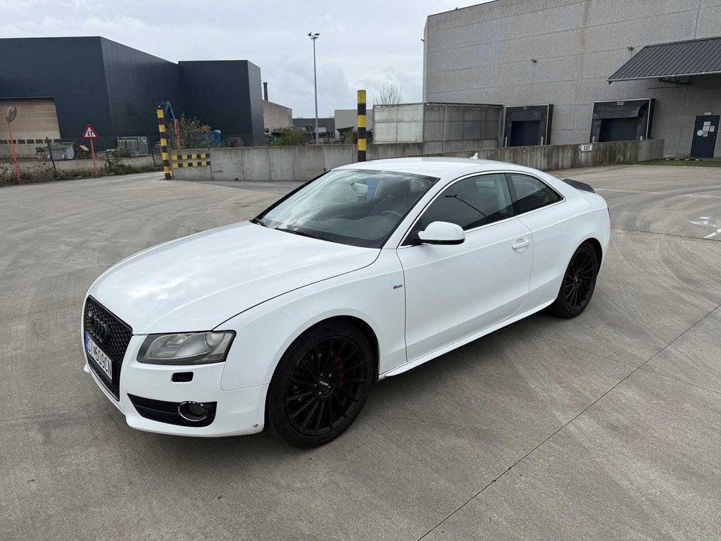 AUDI - 2009 - A5 - COUPÉ - Voiture, Autos, Euro 5, Achat, Entreprise, Boîte manuelle