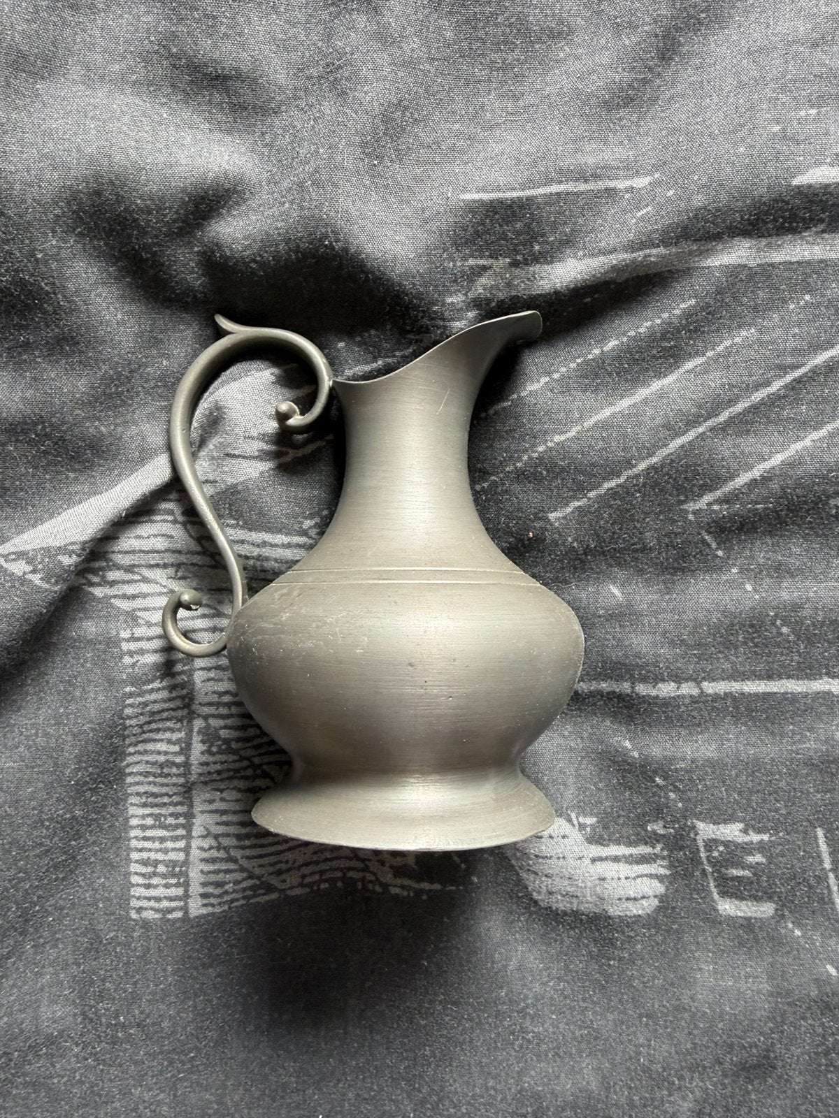 Pot à lait en étain, Enlèvement ou Envoi