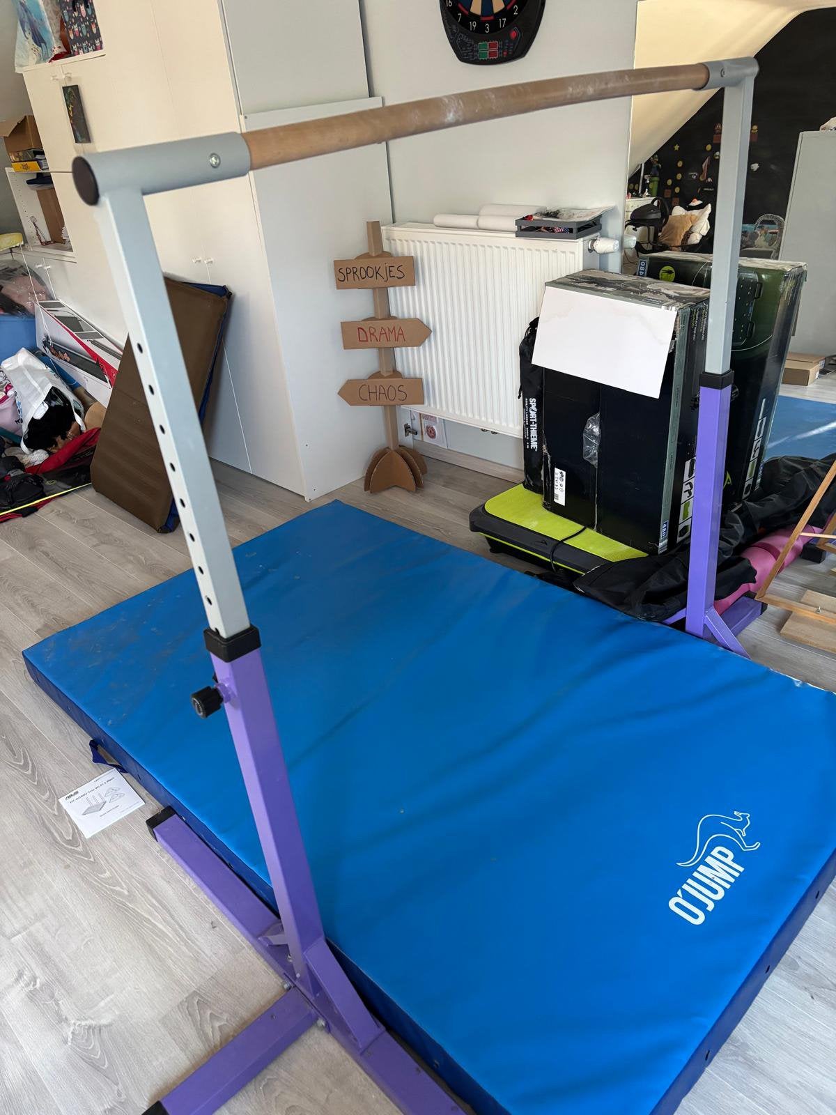 Turnbrug gymnastiek barre, Sport en Fitness, Ophalen, Gebruikt, Paars, Materiaal