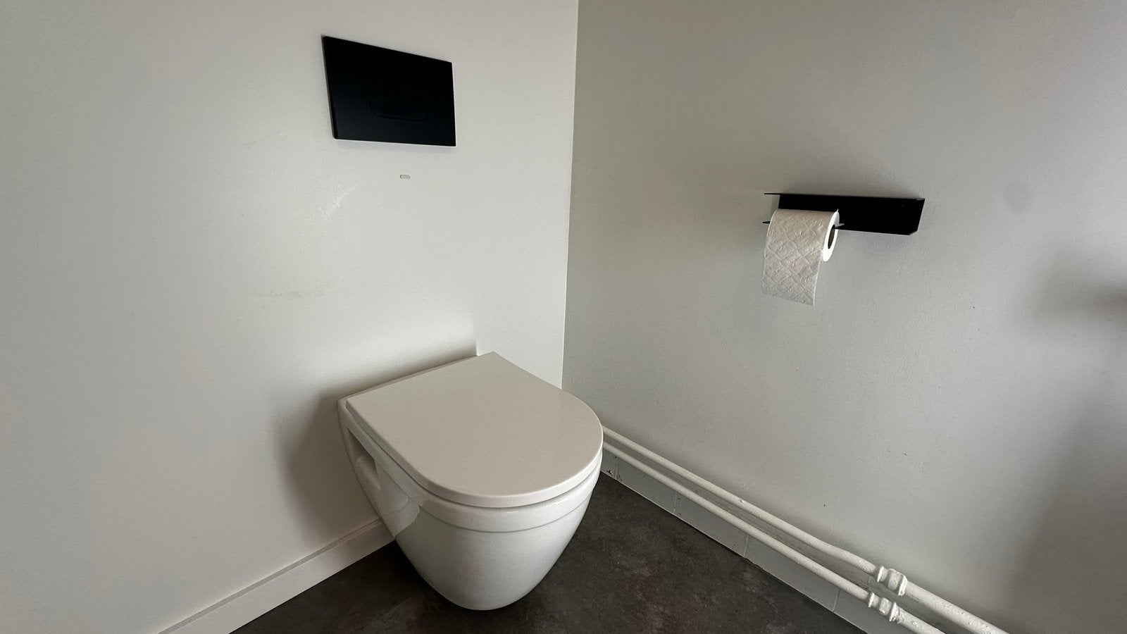 Hangend toilet Linie Tempo, Ophalen, Zo goed als nieuw