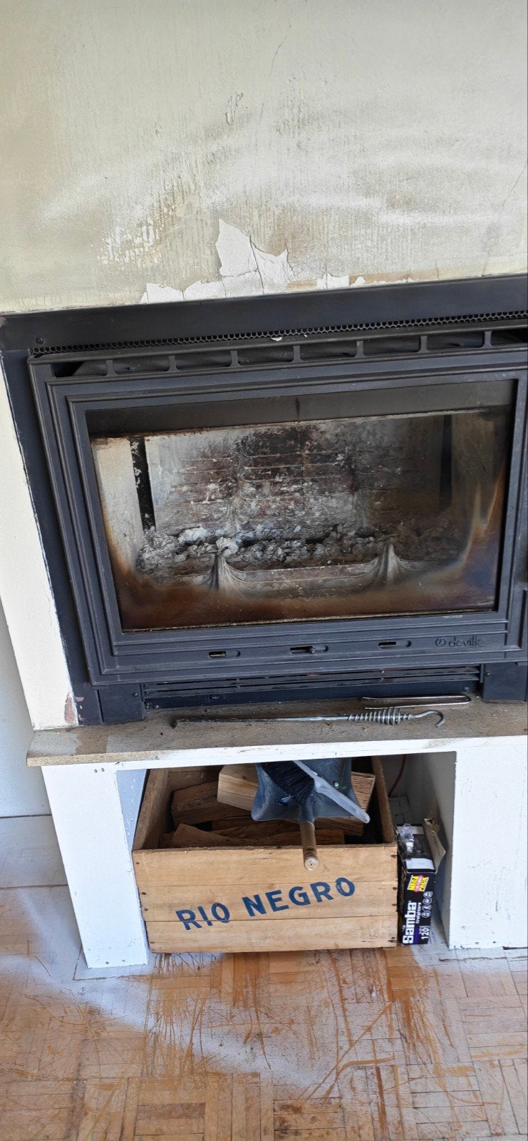 cassette à bois Deville, Enlèvement