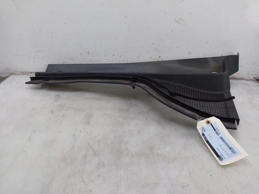 BAIE DE PARE BRISE Volkswagen Tiguan (5N1 / 2), Utilisé, Volkswagen