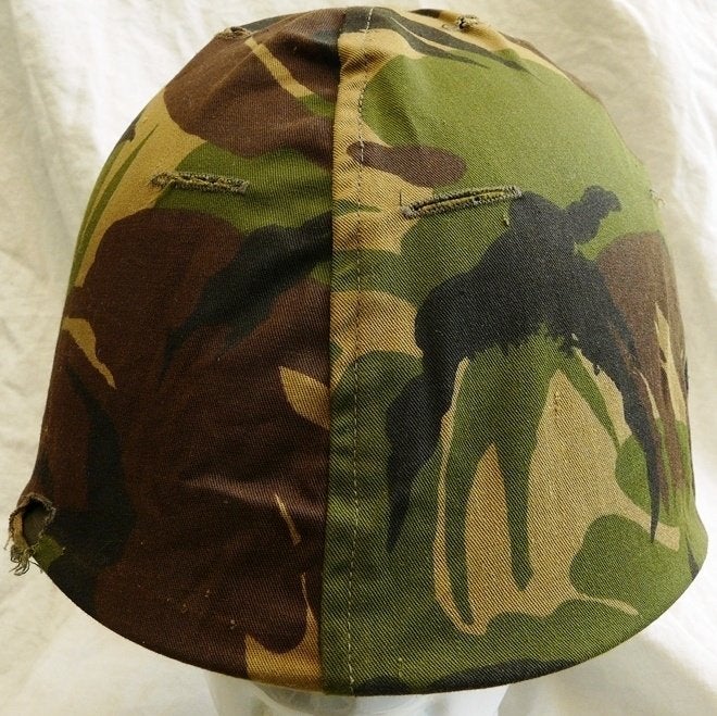 Helm Overtrek, type: M53, Woodland Camouflage, KL, 1990s.(2), Ophalen of Verzenden, Landmacht, Helm of Baret