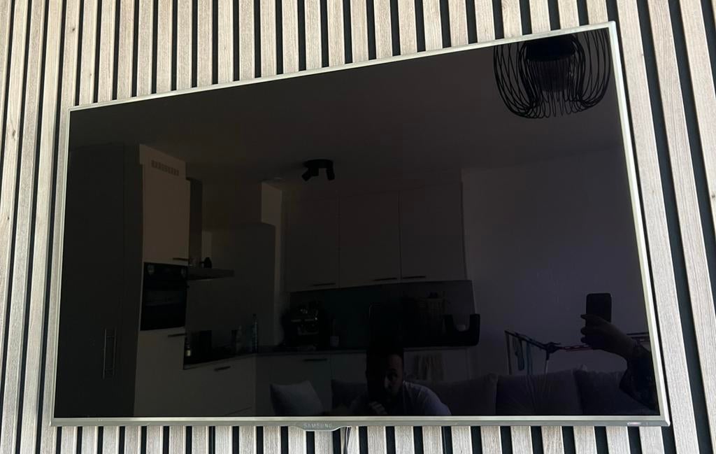 een Samsung "The Frame, Ophalen, Gebruikt, Samsung