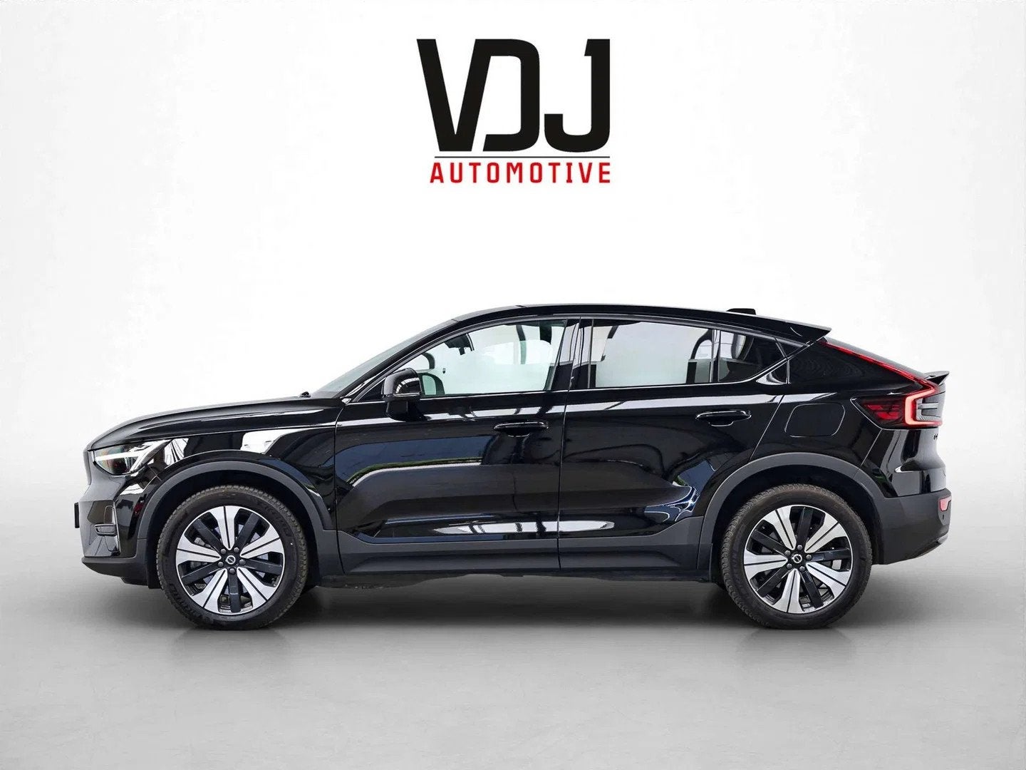 Volvo C40 C40 69 kWh RECHARGE CORE|GARANTIE|ZETELVERW.|HIGH, Auto's, Volvo, Automaat, Stof, Gebruikt, Zwart