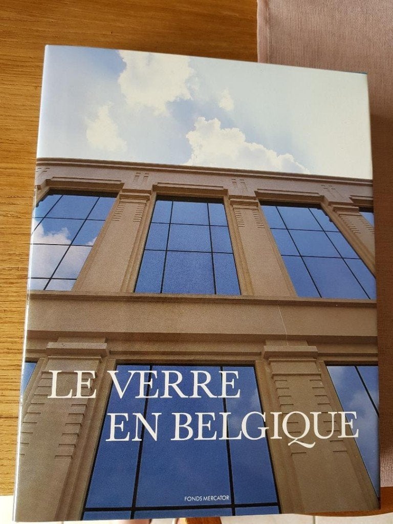 Le Verre en Belgique - Mercatorfonds, Boeken, Kunst en Cultuur | Fotografie en Design, Nieuw, Diverse auteurs, Ophalen of Verzenden