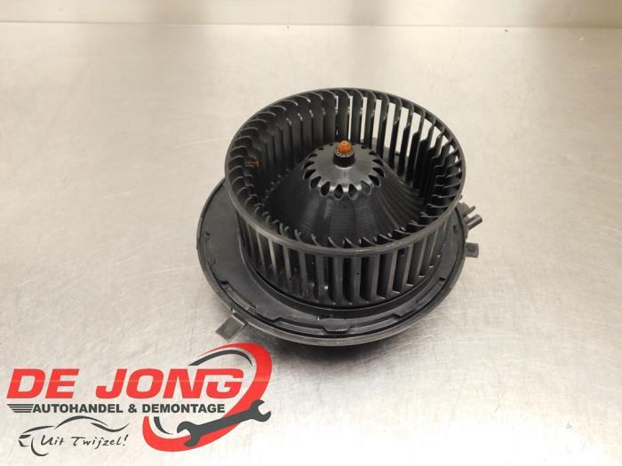 Moteur de ventilation chauffage d'un Volkswagen Crafter, Volkswagen, -, 3 mois de garantie, Utilisé