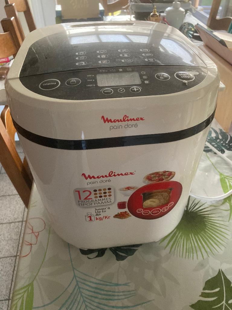 Broodbakmachine, 800 tot 1200 gram deeg, Zo goed als nieuw, Kijkvenster, Ophalen