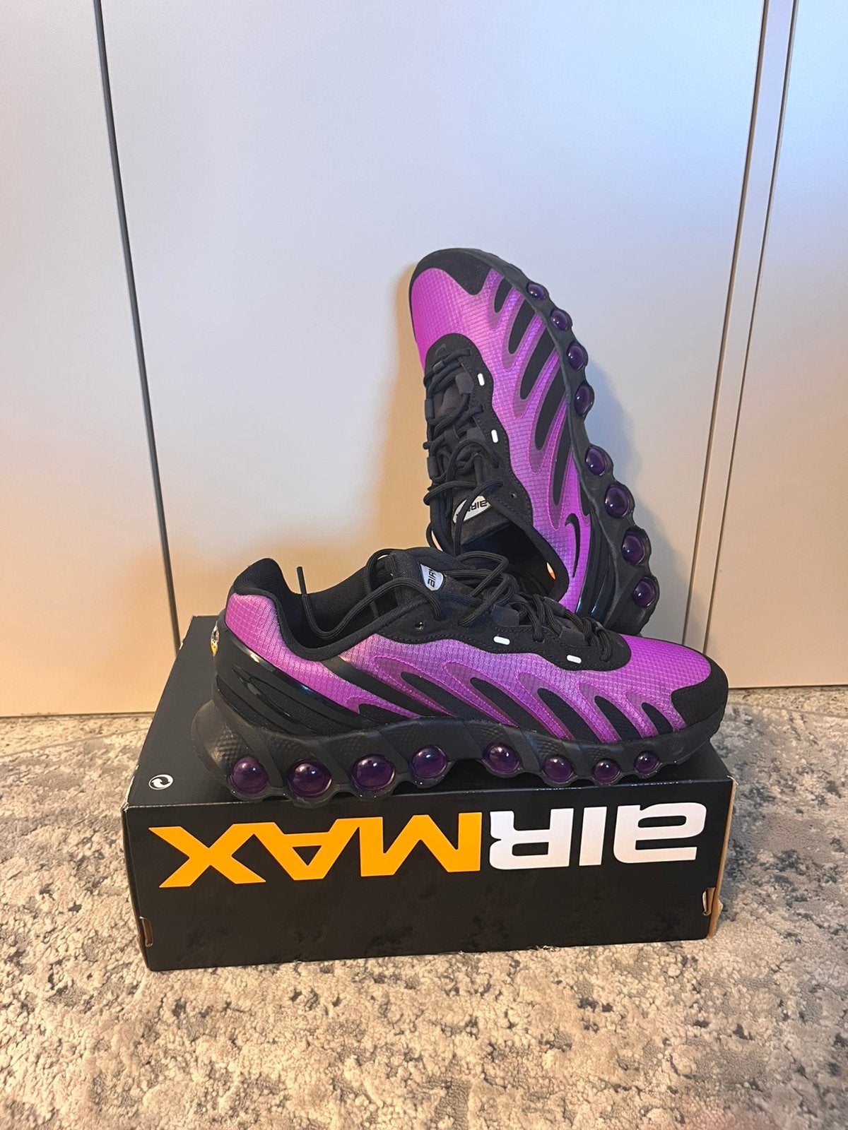 Nike dn 8 mauves, Enlèvement ou Envoi, Neuf, Autres couleurs, Chaussures de sport