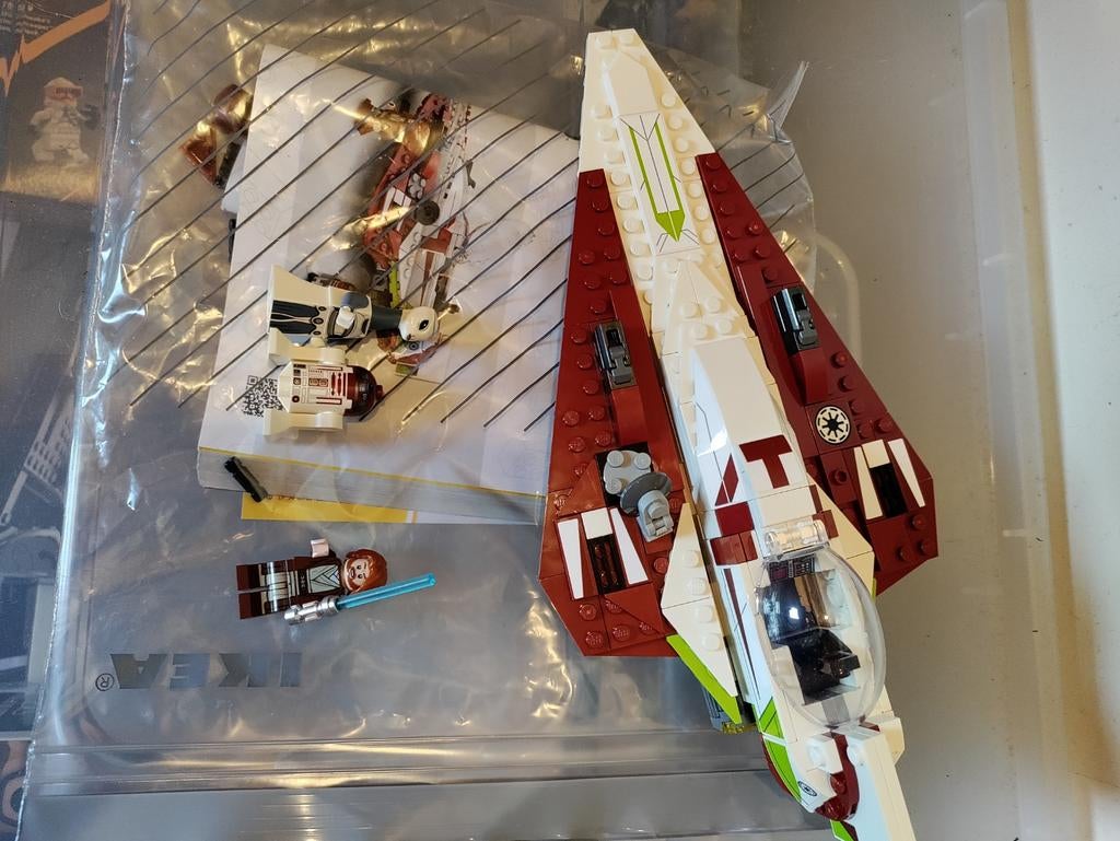 Lego set 75333, Ophalen