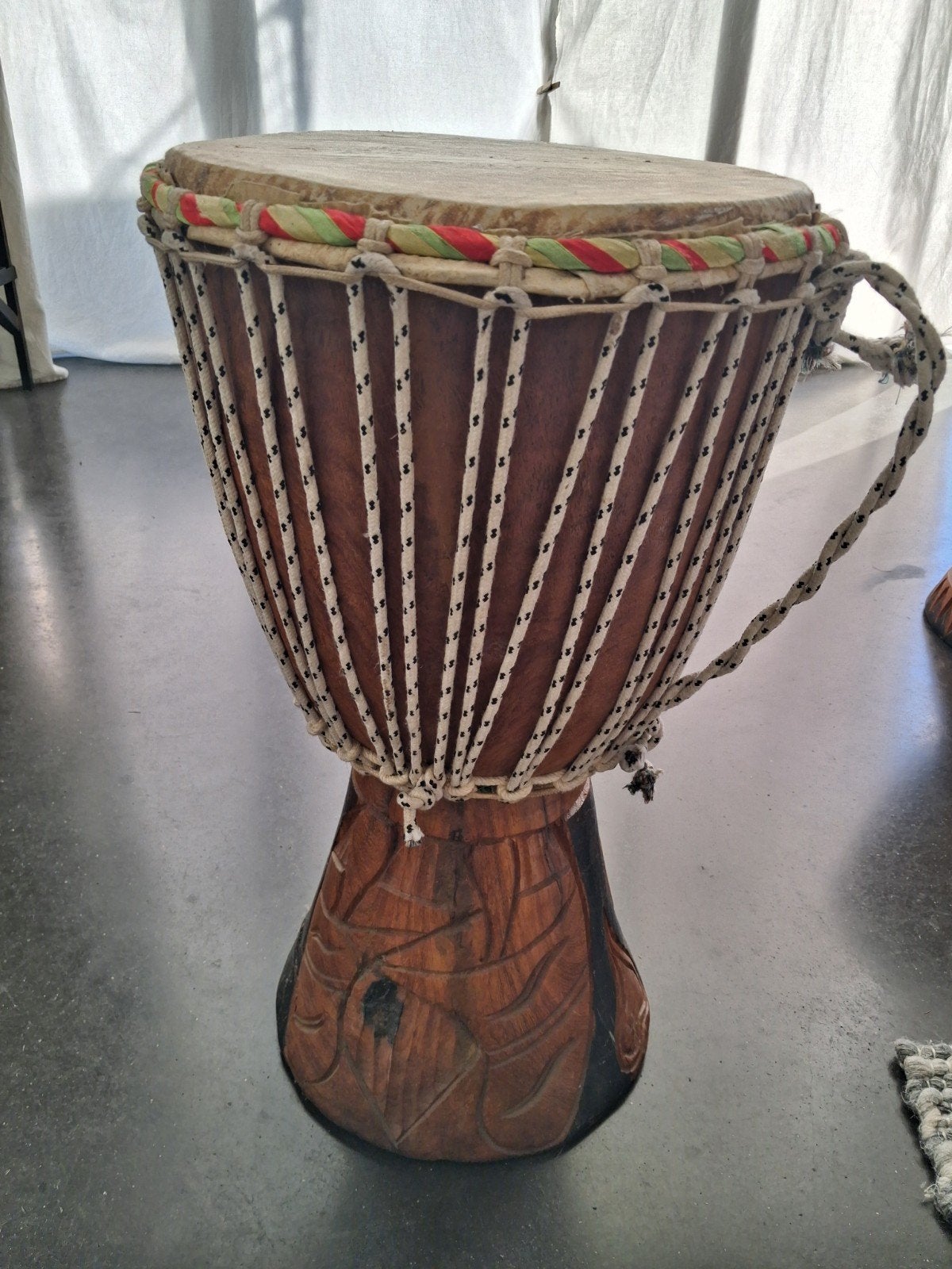 Djembe, Enlèvement
