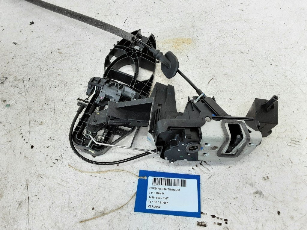 SERRURE DE PORTE AVANT GAUCHE Ford Fiesta 7 (H1BAA21813FB), Utilisé, Gauche, Ford