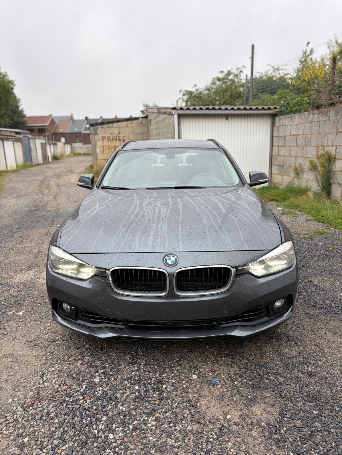 Bmw 316d  - 2016, Cuir, Argent ou Gris, Achat, Boîte manuelle