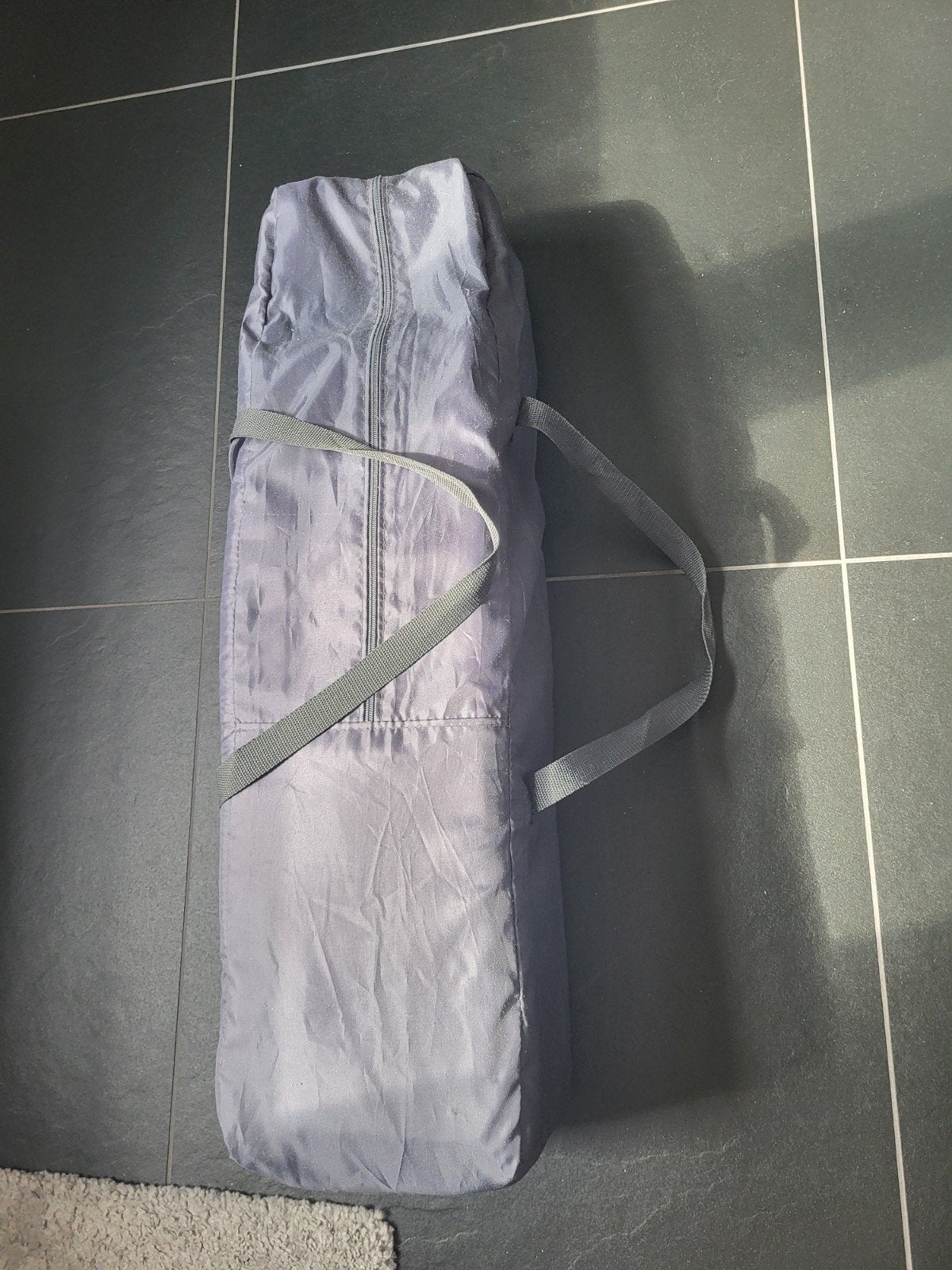 Lit bébé de camping + matelas, Caravanes & Camping, Enlèvement