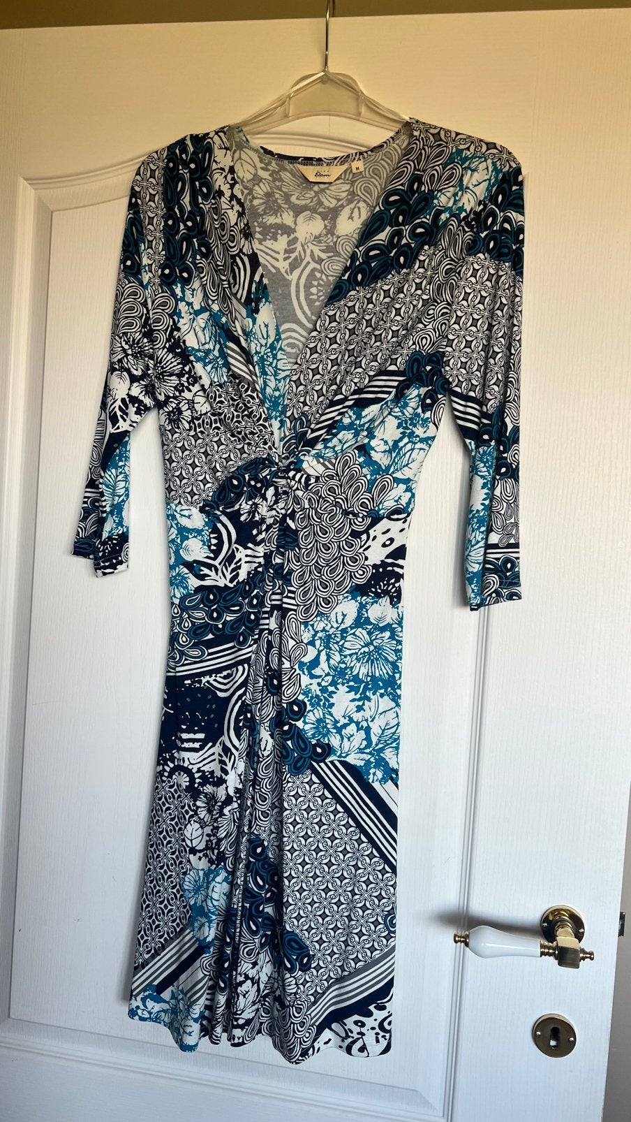 Damesjurk in tricot stof in viscose-elastaan in maat M, Kleding | Dames, Jurken, Meerkleurig, Zo goed als nieuw, Knielengte, Ophalen