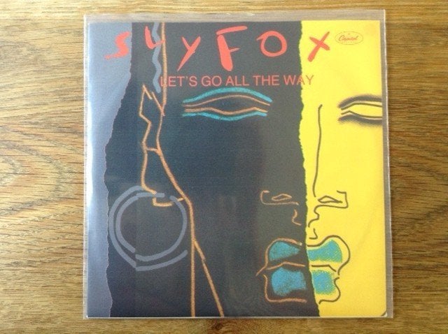 single sly fox, 7 inch, Ophalen of Verzenden, Fotohoes, Pop