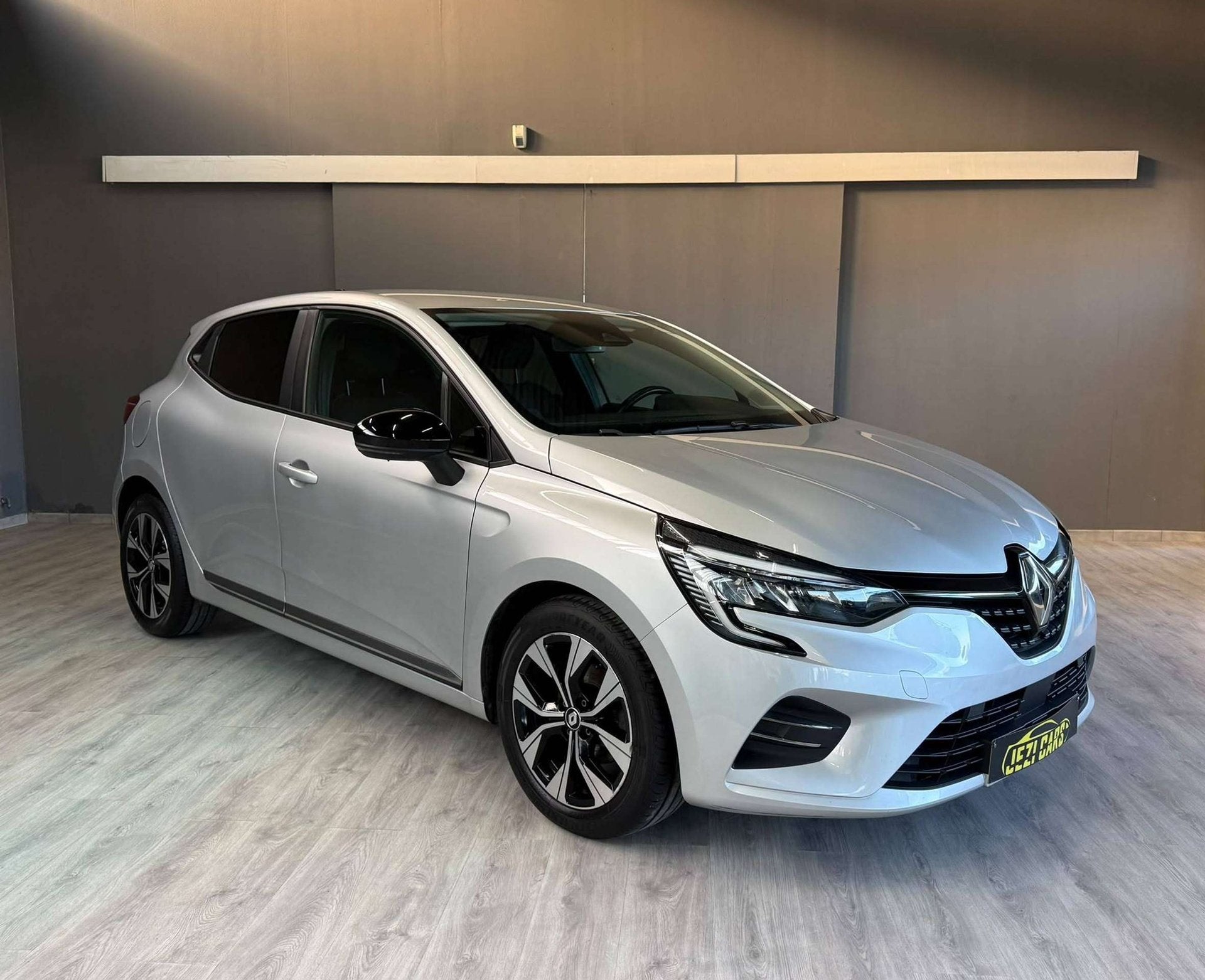 Renault Clio Clio 1.0 TCe Equilibre GPF, Argent ou Gris, Achat, Euro 6, Entreprise