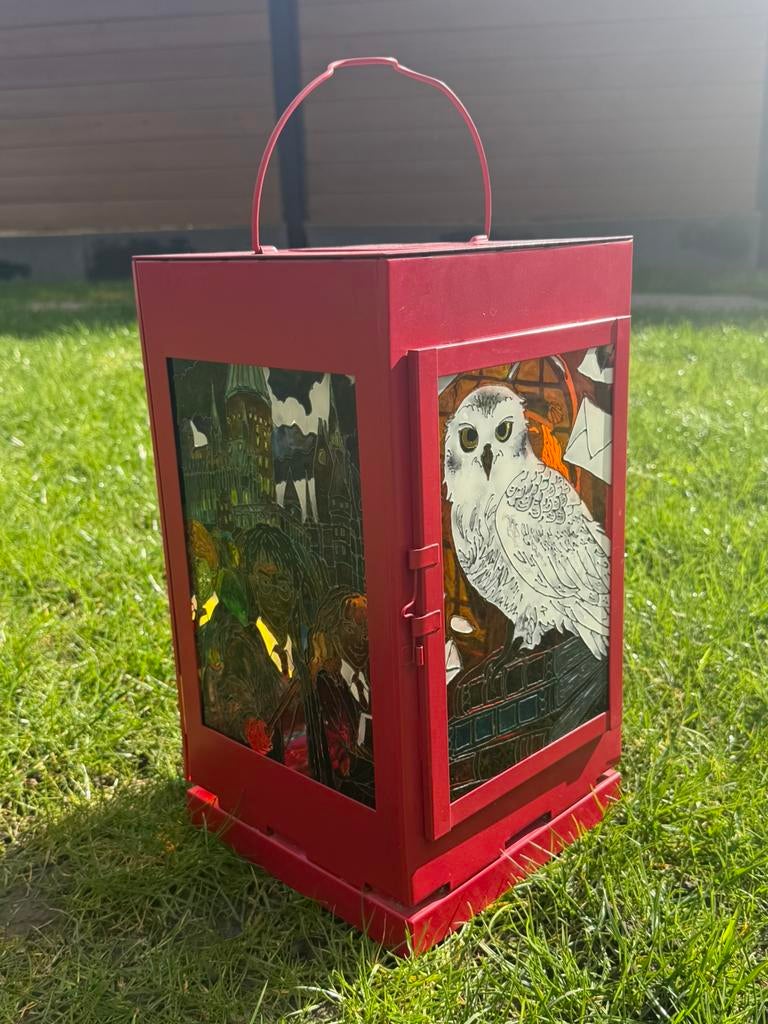 Lampe a vitrail, Enlèvement