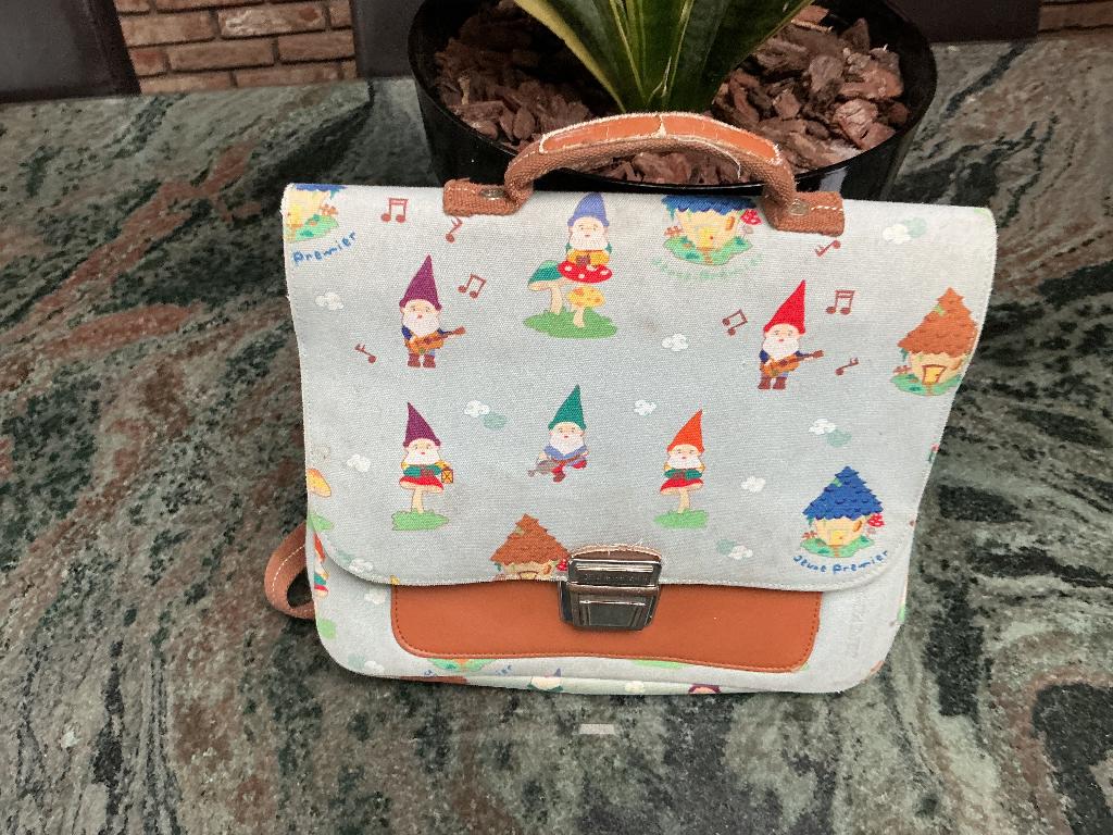 JEUNE PREMIER KLEUTER BOEKENTASJE, Ophalen, Gebruikt, Minder dan 30 cm, Rugtas