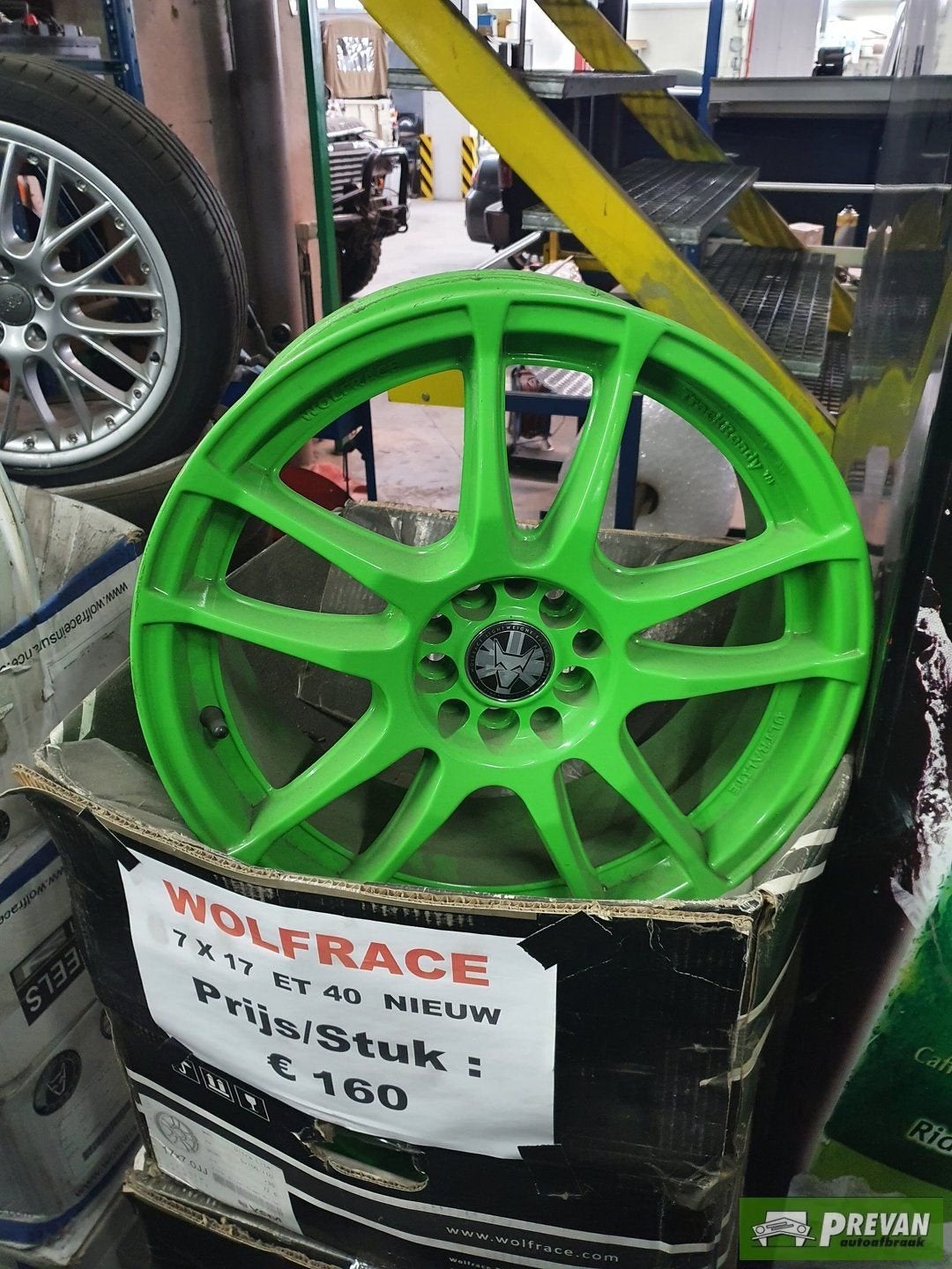 Velg GROEN 17 SPAAKS WOLF RACE 17 INCH 7J ET 40 NIEUW WOLFRA, Auto-onderdelen, Banden en Velgen, Velg(en), -, -, Nieuw