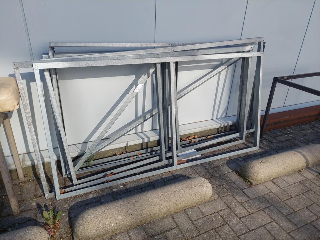 Metalen kaders gemetaliseerd, Ophalen of Verzenden