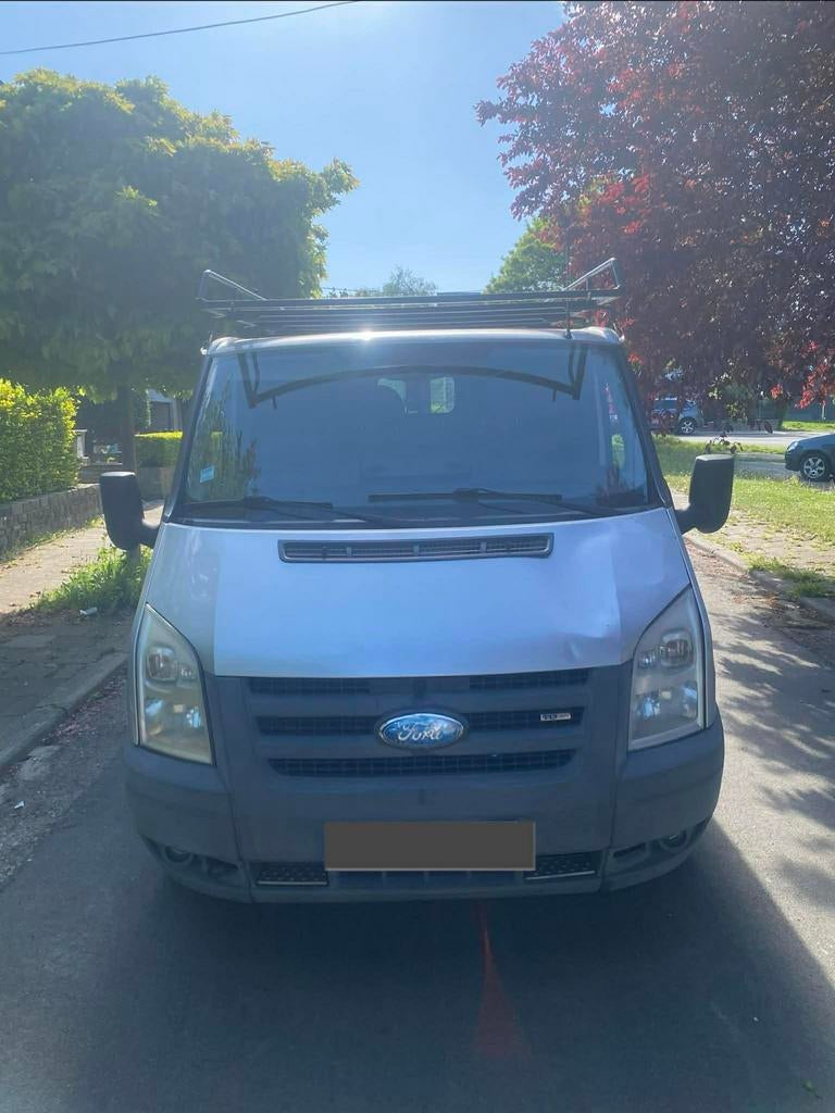 Ford Transit 2.2 Tdci prete à immatriculer, Autos, Attache-remorque, Argent ou Gris, Achat, 4 portes