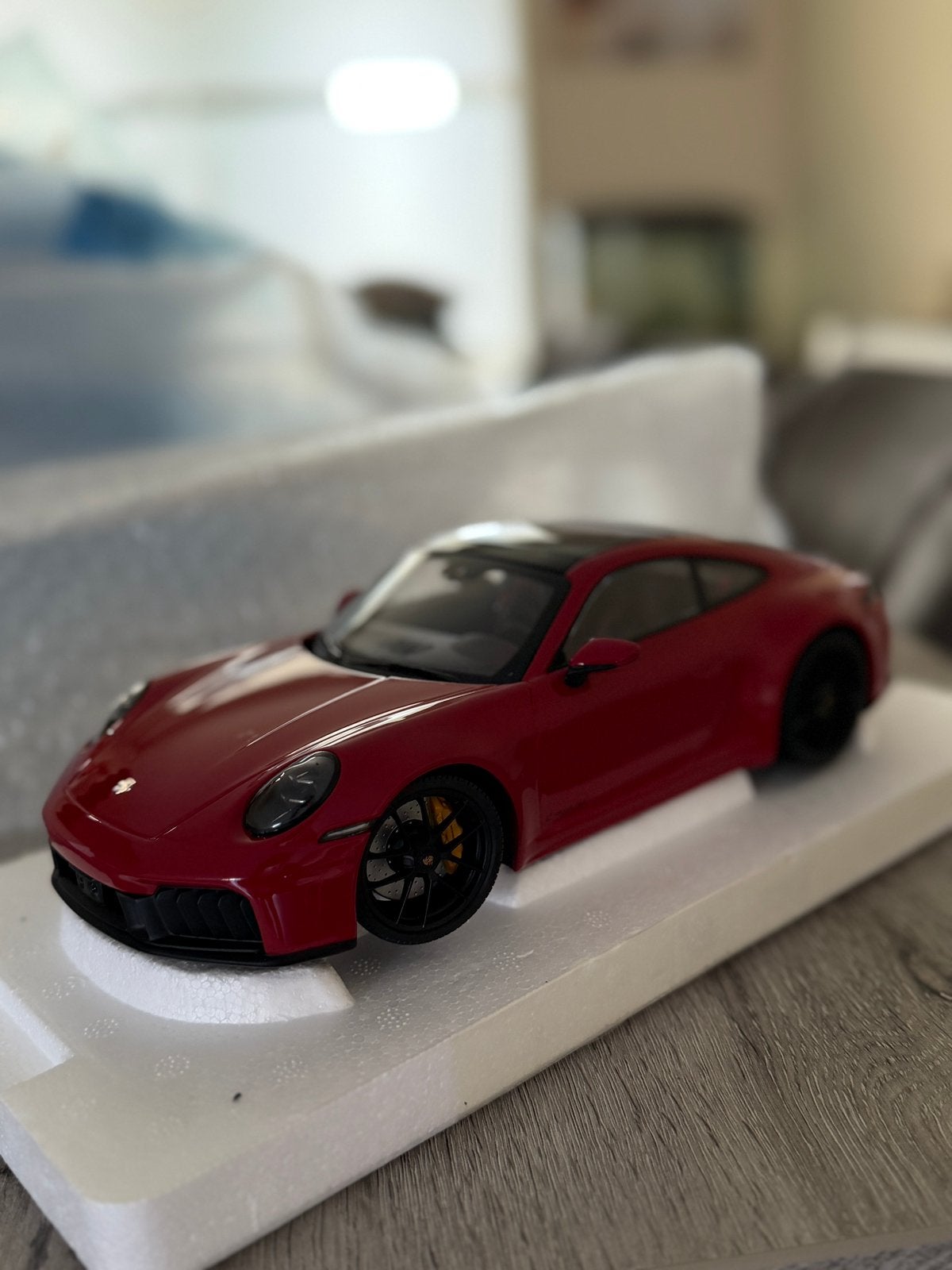 Dealer Model Porsche Carrera GTS, Ophalen, Zo goed als nieuw