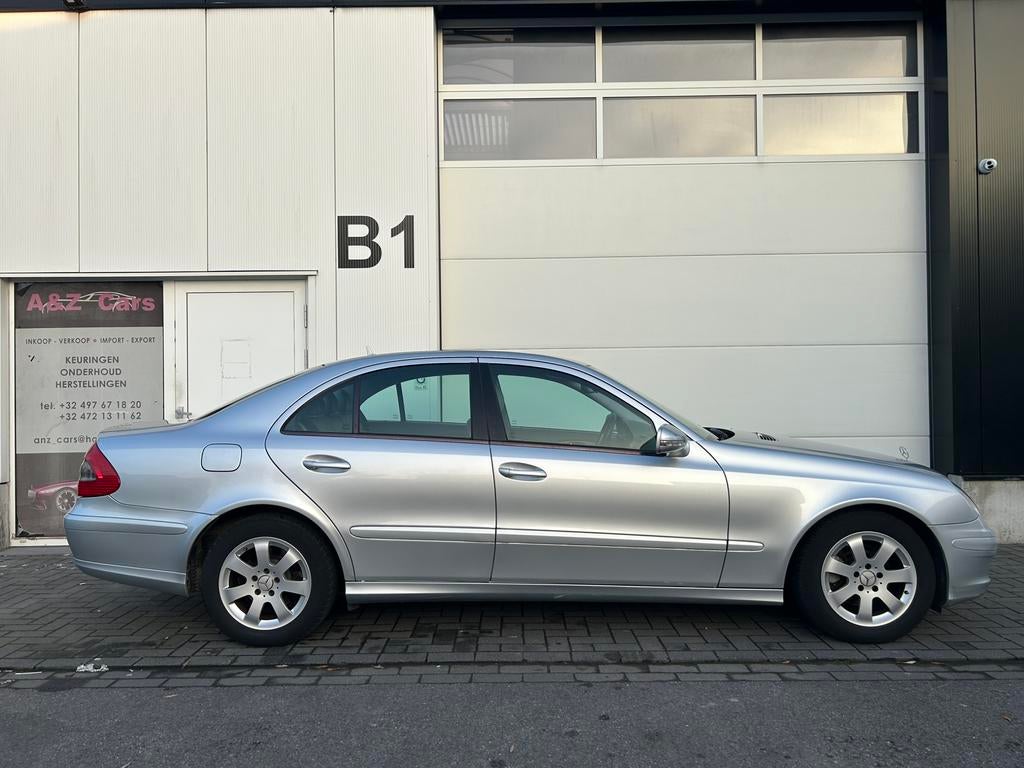 Mercedes E200CDI in goede staat, Auto's, Beige, Leder, Bedrijf, 5 deurs