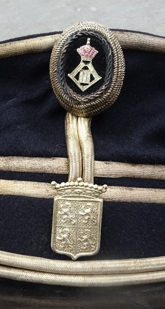 BELGIQUE WW2: POLICE DU HAINAUT - KEPI DE GARDE-CHAMPETRE, Envoi, Gendarmerie, Casque ou Béret