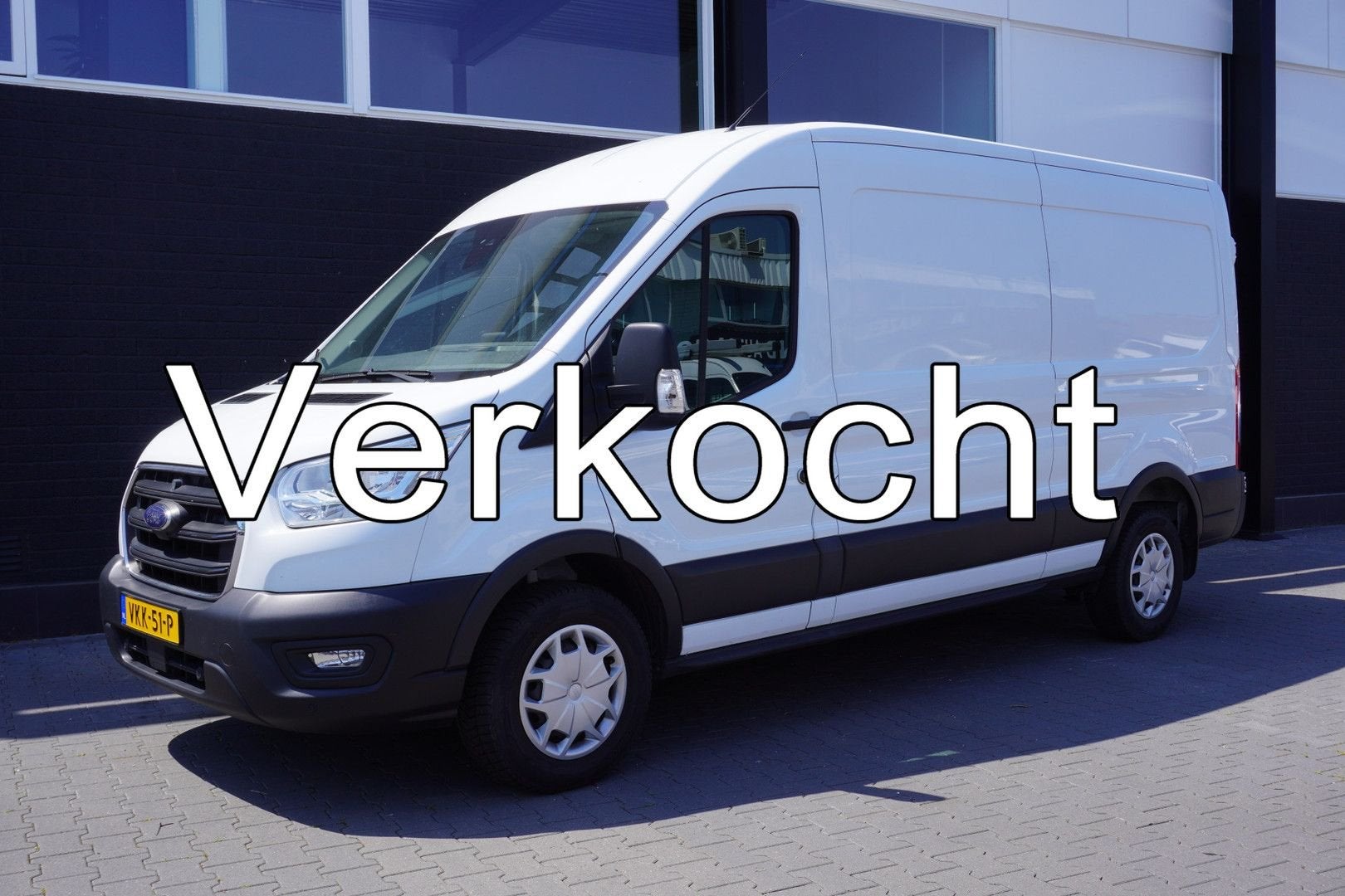 Ford Transit 2.0 TDCI 170PK L3H2 EURO 6 - Airco - Cruise - C, Parkeersensor, Wit, Bedrijf, Ford