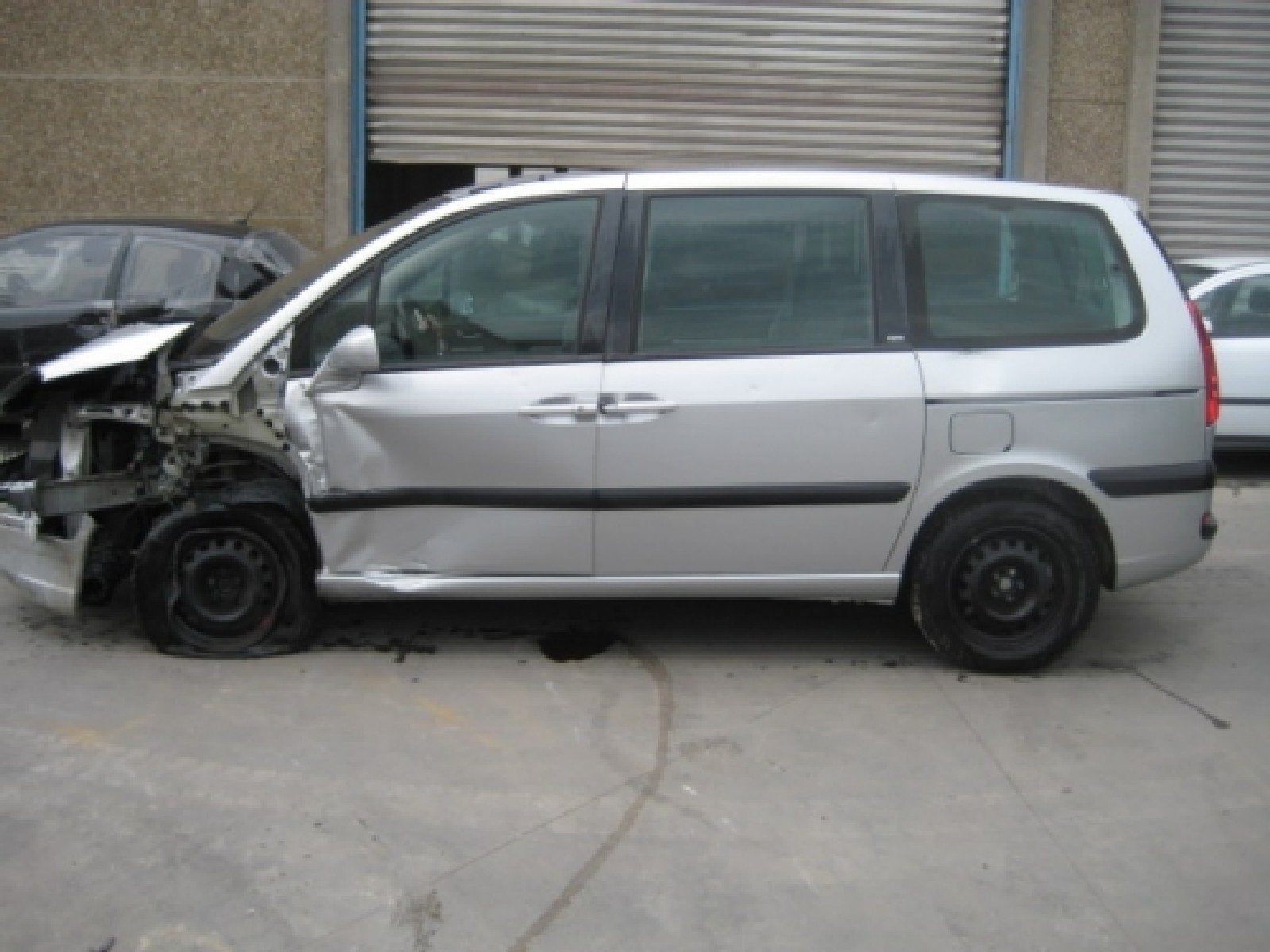 PEUGEOT 807  DIESEL 08/06, https://public.car-pass.be/vhr/d449c0eb-90ed-4d10-b55d-30c3adacd557, Bedrijf, Zilver of Grijs, Te koop