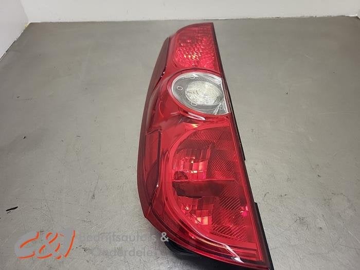 Feu arrière gauche d'un Fiat Doblo, -, 3 mois de garantie, Utilisé, Fiat