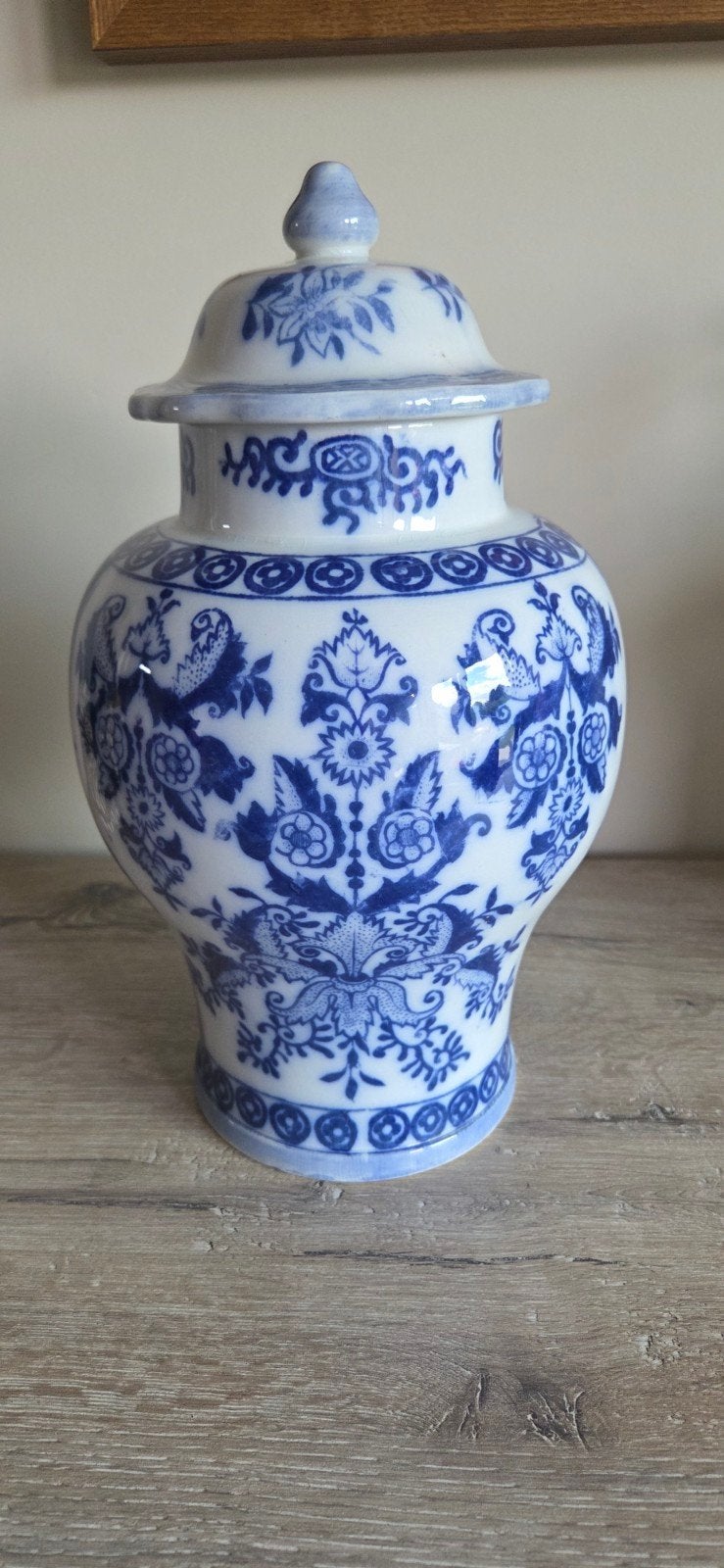 Petrus Regout vaas met stempel, Ophalen