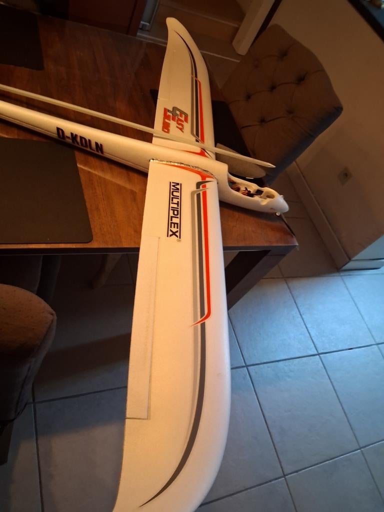 Multiplex easy glider mooie staat, Hobby en Vrije tijd, Modelbouw | Radiografisch | Vliegtuigen, Ophalen, Zo goed als nieuw, Elektro