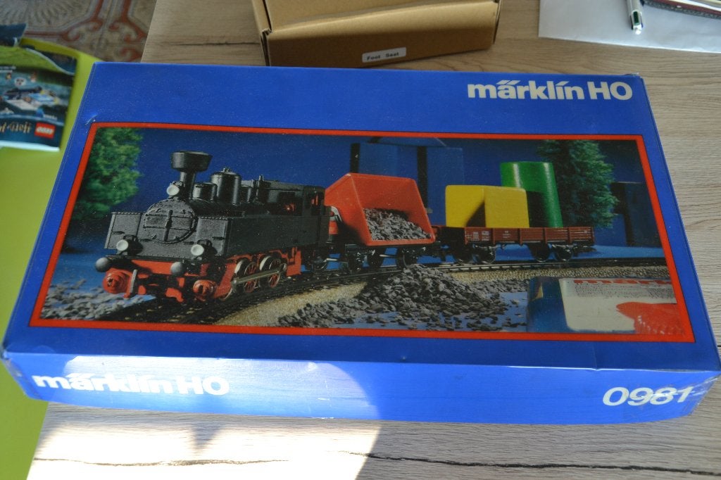 Train / locomotive - Marklin HO 0981, Hobby & Loisirs créatifs, Trains miniatures | HO, Comme neuf, Enlèvement, Locomotive, Courant continu ou Courant alternatif