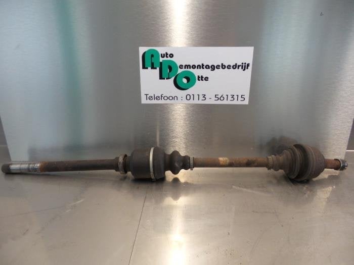 Arbre de transmission avant droit d'un Peugeot 307, -, 3 mois de garantie, Utilisé, -