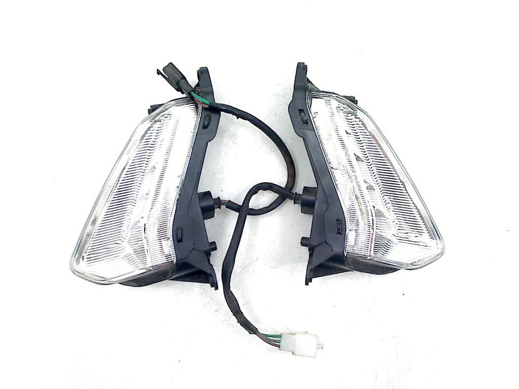 KNIPPERLICHT New Like E4 50 2017-2021 (33450-ACC1-E000), Fietsen en Brommers, Gebruikt, P.J. Troelstraweg 8 8
3144 CX  MAASSLUIS, NL