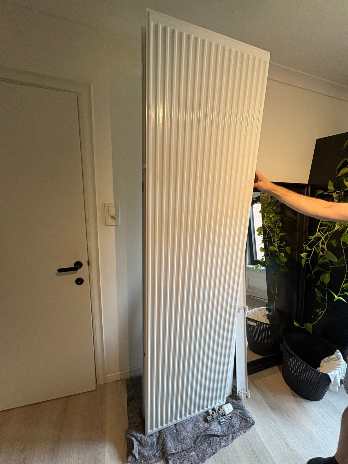 Verticale hangchauffage, Ophalen, Zo goed als nieuw