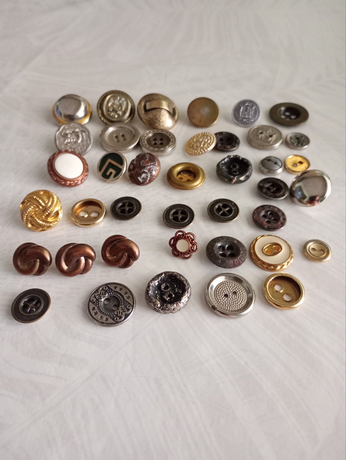 Lot de boutons de couture vintage métallisés, Enlèvement ou Envoi