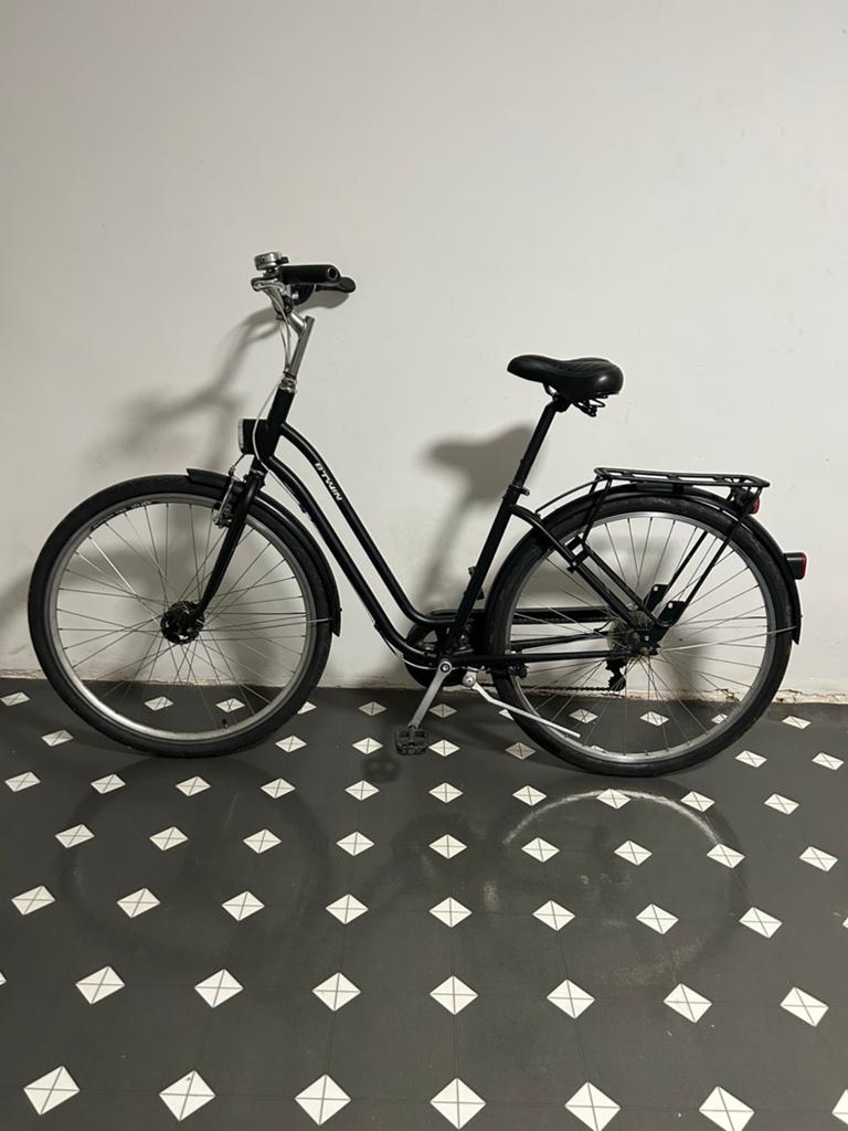 Btwin fiets, Fietsen en Brommers, Ophalen, Zo goed als nieuw