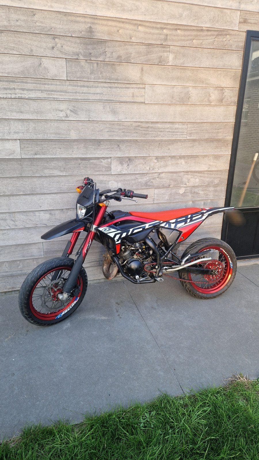 2022 Beta rr50 track, Ophalen