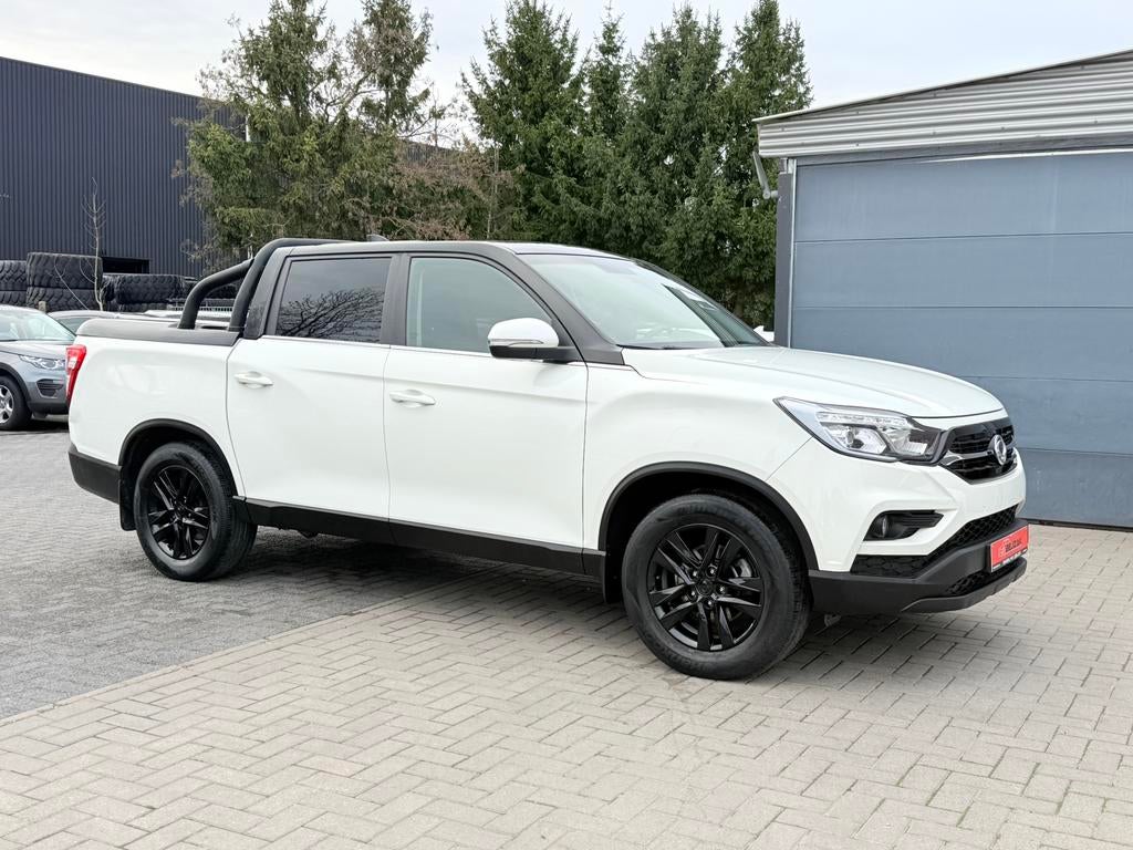 Ssangyong Musso Quarts 4WD 2.2d Autm 1j garantie 181PK, Autos, SsangYong, Entreprise, Musso, Diesel, Automatique