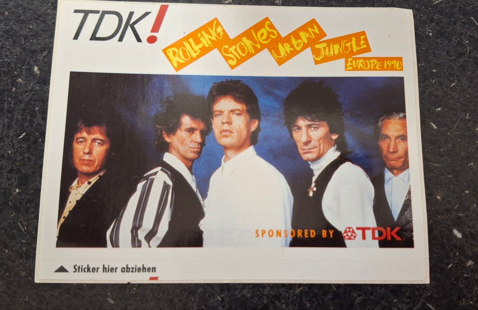 Sticker Europa tour 1990 the Rolling Stones, Ophalen of Verzenden, Zo goed als nieuw, Film, Tv of Omroep